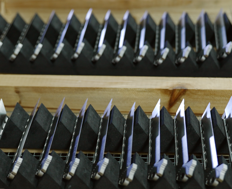 Discover 14C28N Steel: Sharpness Retention &amp; Corrosion Resistance