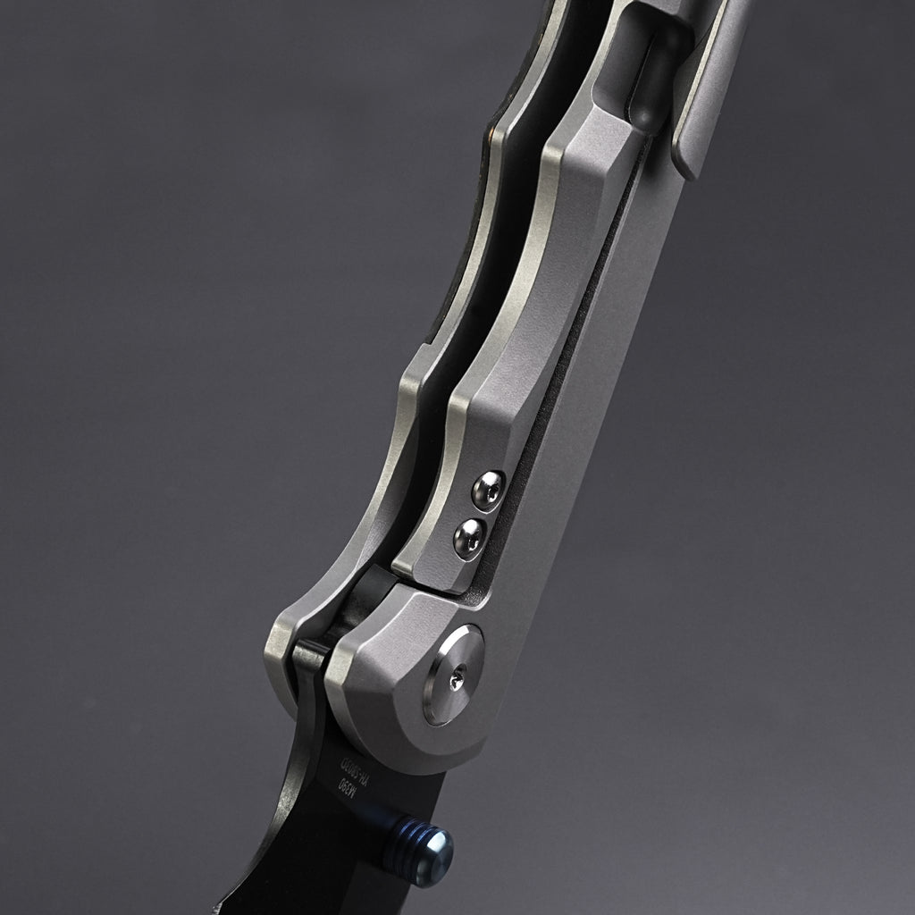 EDC Outdoor Folding Knife YH-SB03