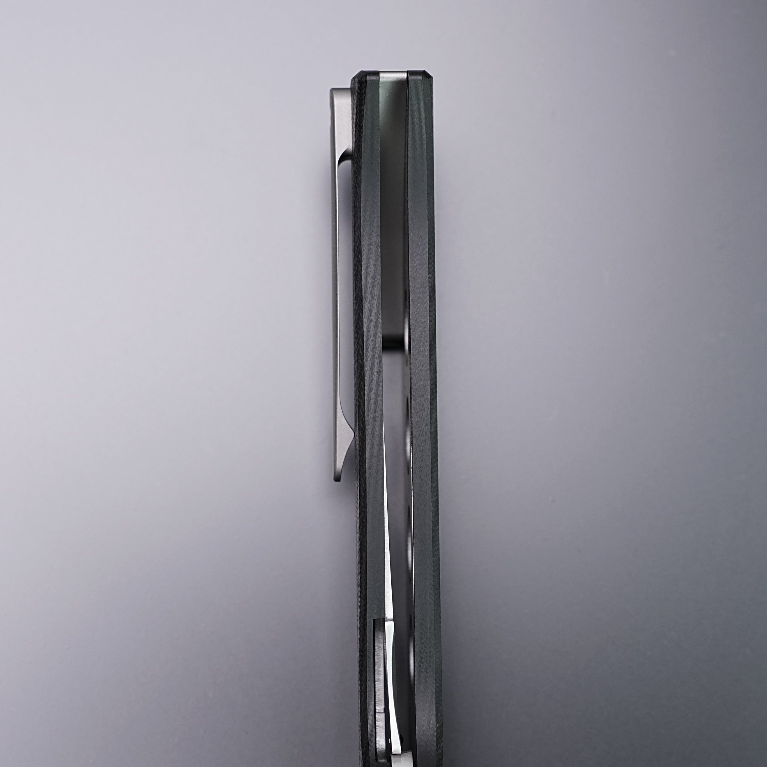 EDC Outdoor Folding Knife YH-SB02