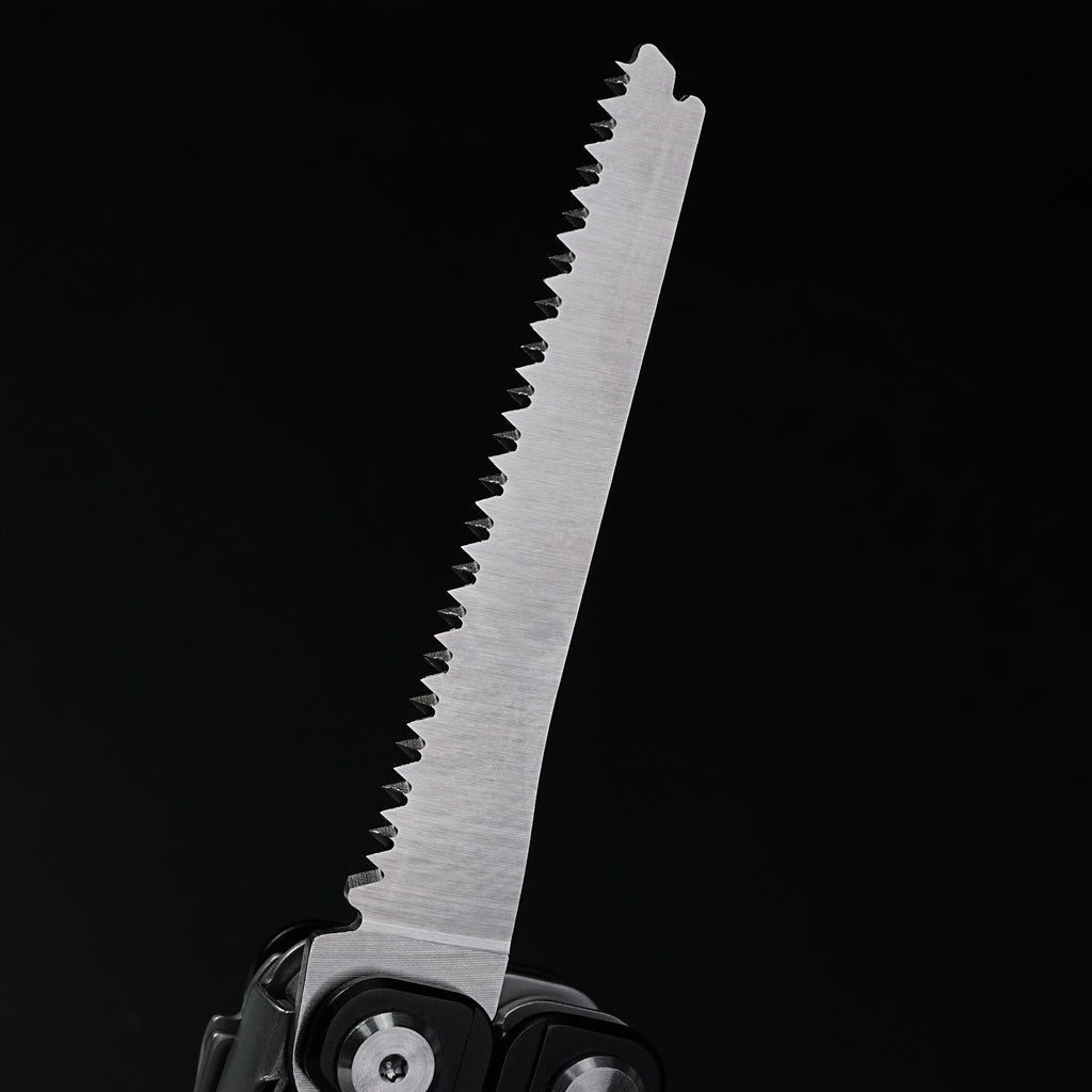 Multi functional sharpblade tool pliers