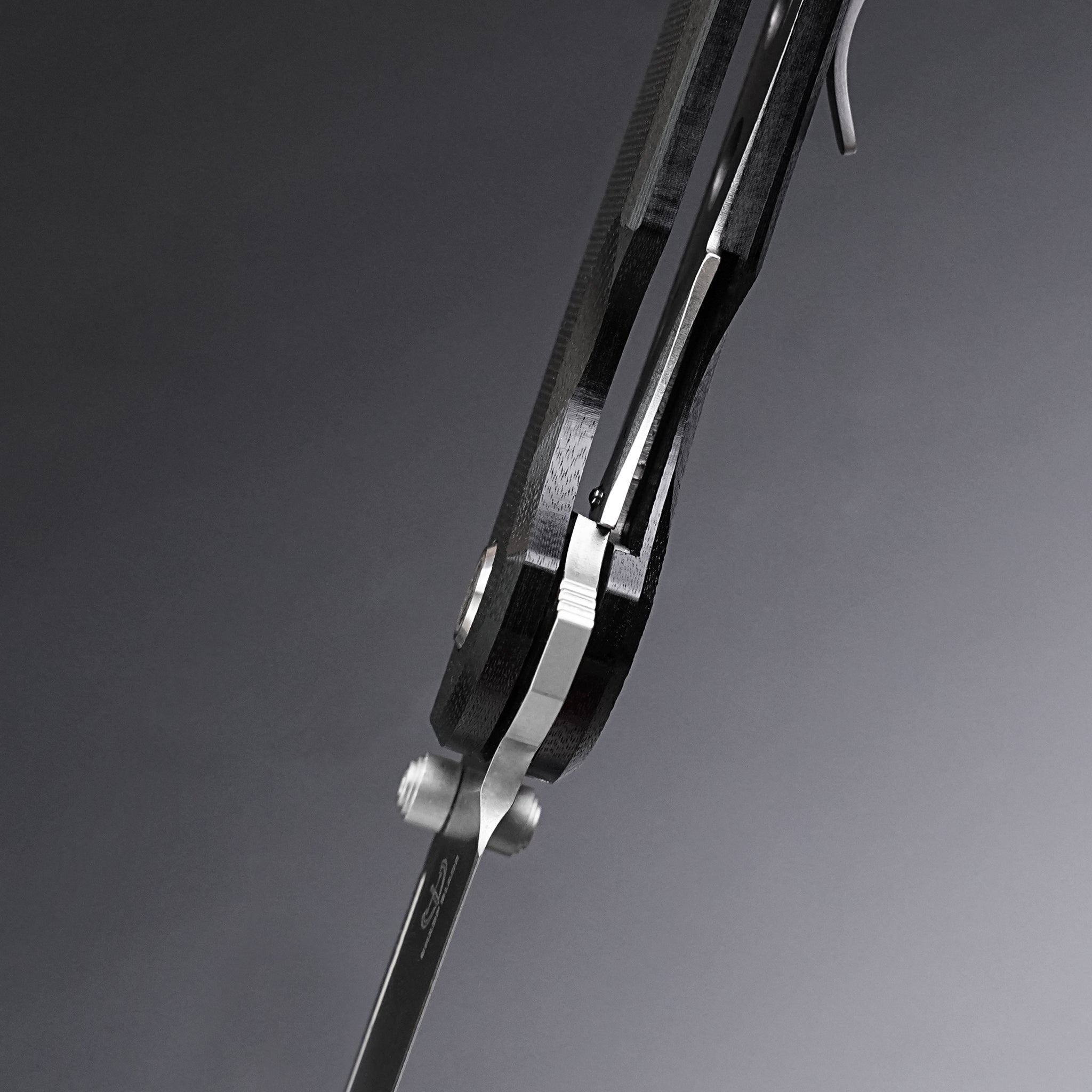 EDC Outdoor Folding Knife YH-SB04